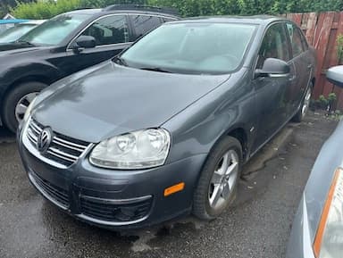 Volkswagen Jetta 2010 - Thumbnail 1
