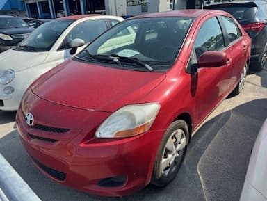 Toyota yaris sedan 2008 - Thumbnail 1
