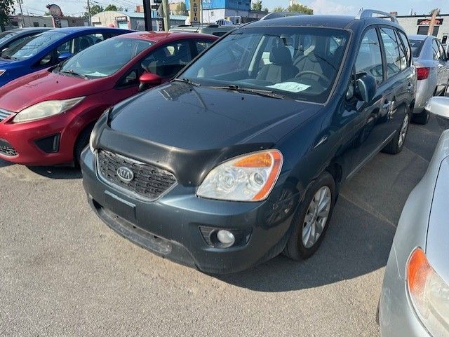 Kia rondo 2012 - Image 1